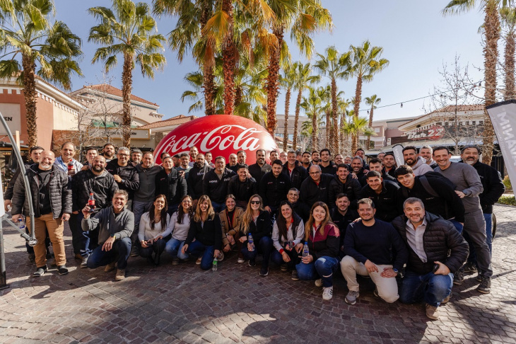 El personal de Coca Cola que trabajara en Palmares