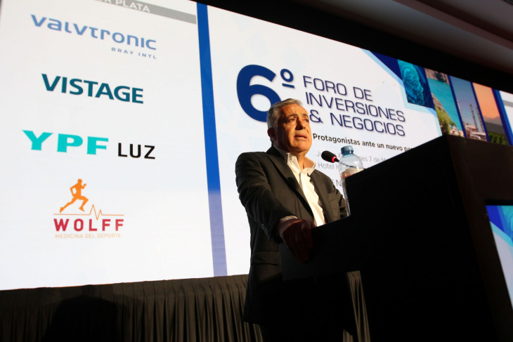 El gobernador Alfredo Cornejo encabezará una de las conferencias centrales del Foro.