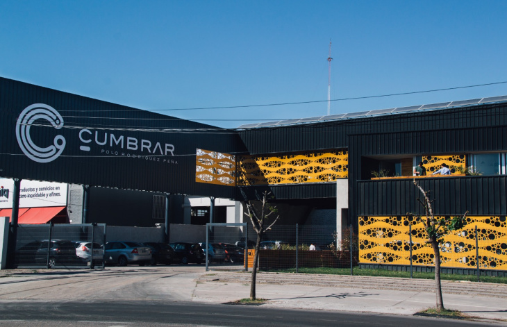 Cumbrar reúne a casi 50 empresas en un mismo espacio de trabajo y colaboración.