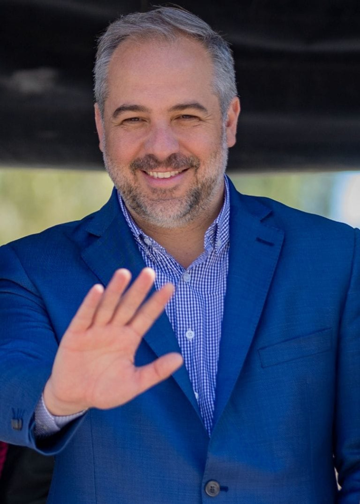 Matías Stevanato, intendente de Maipú