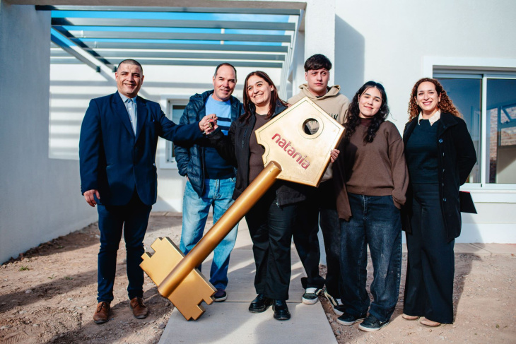 Grupo ECIPSA entregó más de 50 viviendas en Mendoza y San Juan.