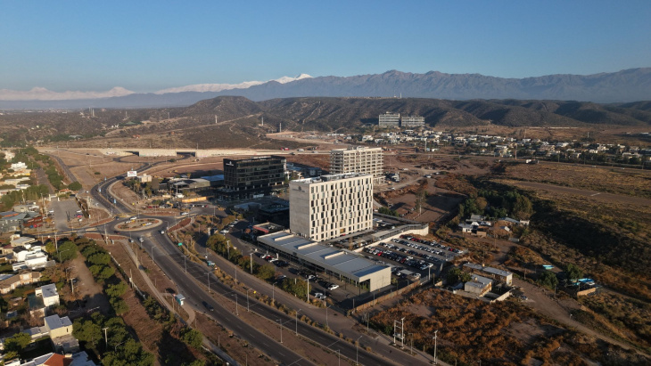 El ecosistema combina infraestructura, colaboración y espacios pensados para empresas de base tecnológica.