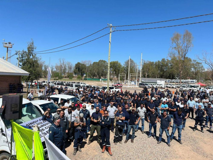 Los Jerarquicos de petroleros privados convocaron a un paro para el 19 de agosto