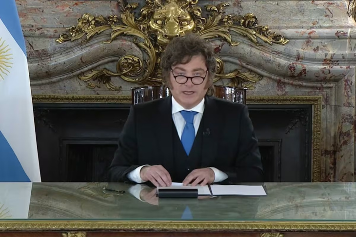Javier Milei en cadena nacional y un giro copernicano de su posición de Malvinas