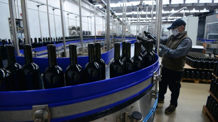 Las exportaciones de vino fraccionado caen en el año