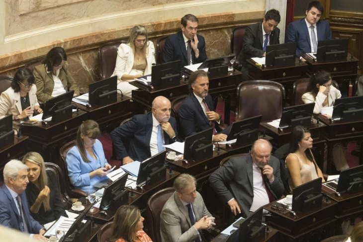 Avanza la reforma de la Ley de Glaciares en medio de fuertes cruces ...