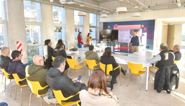 Mendoza lanza línea para digitalizar pymes con foco en inteligencia artificial y automatización