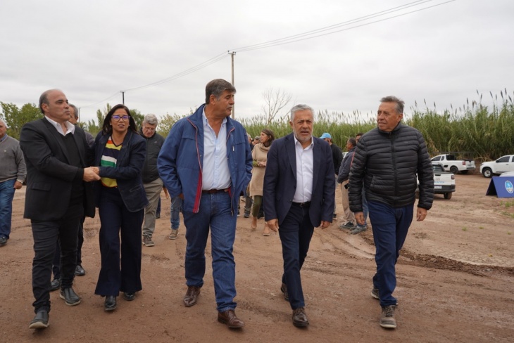 Las autoridades recorren las obras