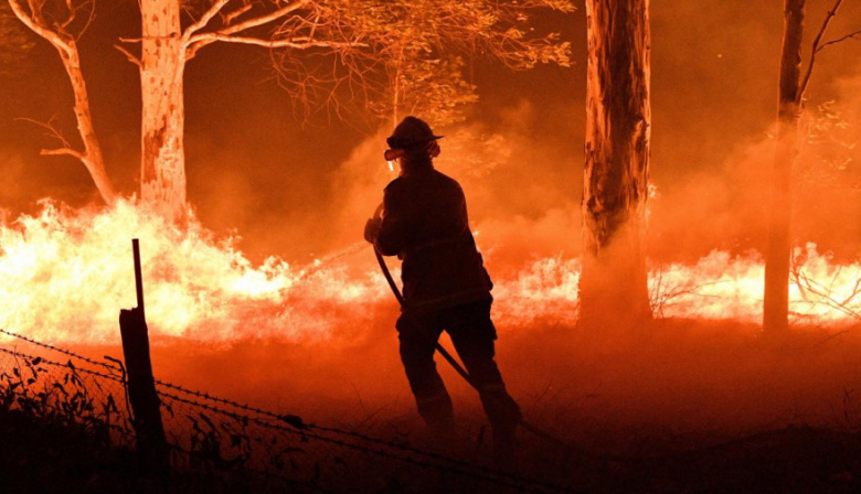 Catástrofe ambiental en Australia: el humo de los incendios llegó a Argentina y el sol se vio más rojizo