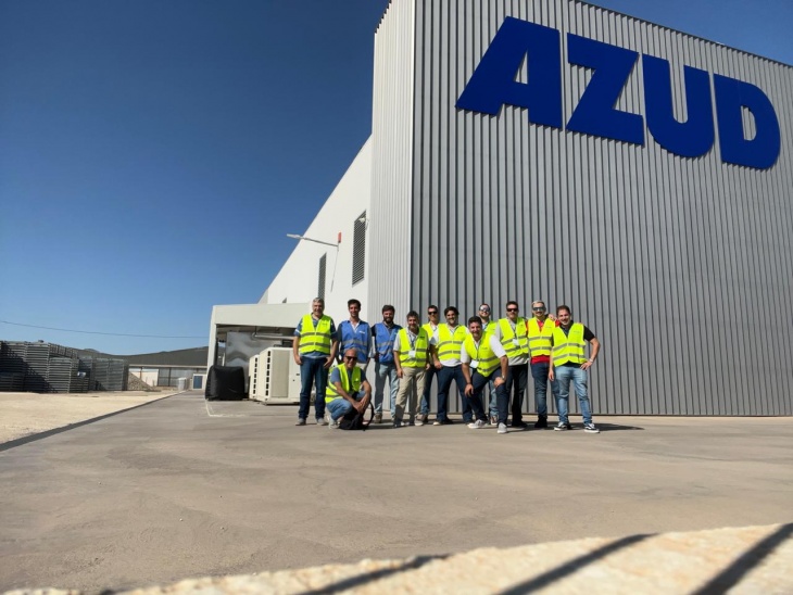 El grupo argentino en la planta de Azud