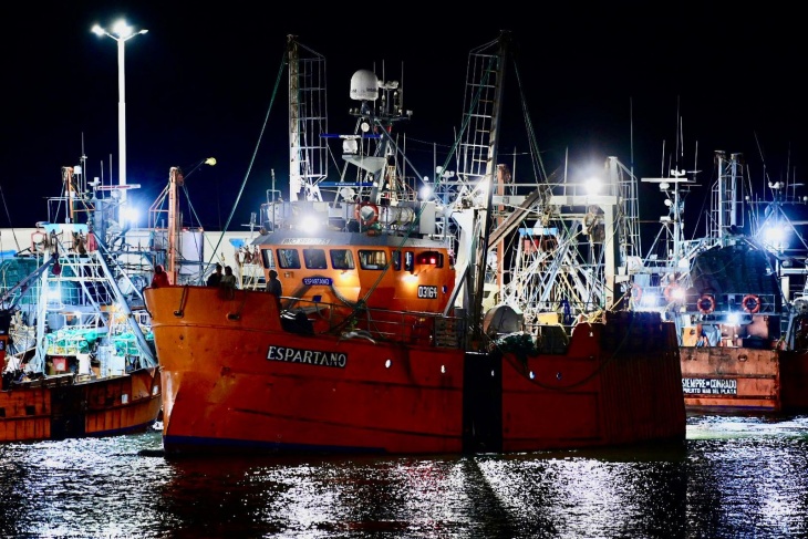 Uno de los barcos de la flota de la pesquera que ahora controla AISA