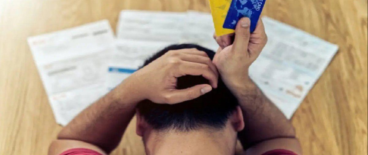 Morosidad y dólar atrasado: las nuevas alertas sobre la economía argentina que Milei Ignora