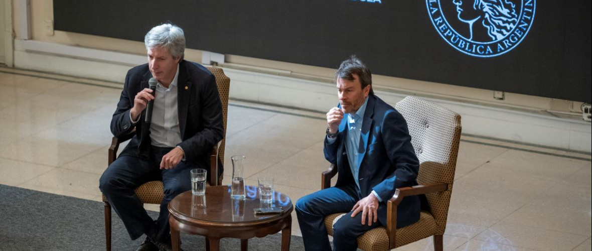 Bausili defendió en Mendoza el programa económico y la acumulación de reservas del Central