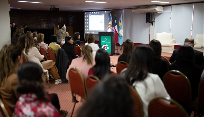 Encuentro binacional para la equidad de género: los desafíos para la paridad y la oportunidad de colaborar