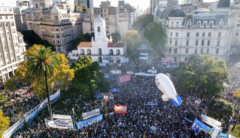 Las universidades se movilizan contra el veto de Javier Milei