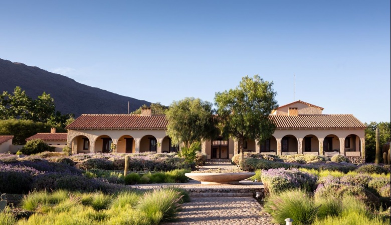 Bodega Colomé impulsa el enoturismo de altura y se lleva el premio mayor en los Winexplorers 2025