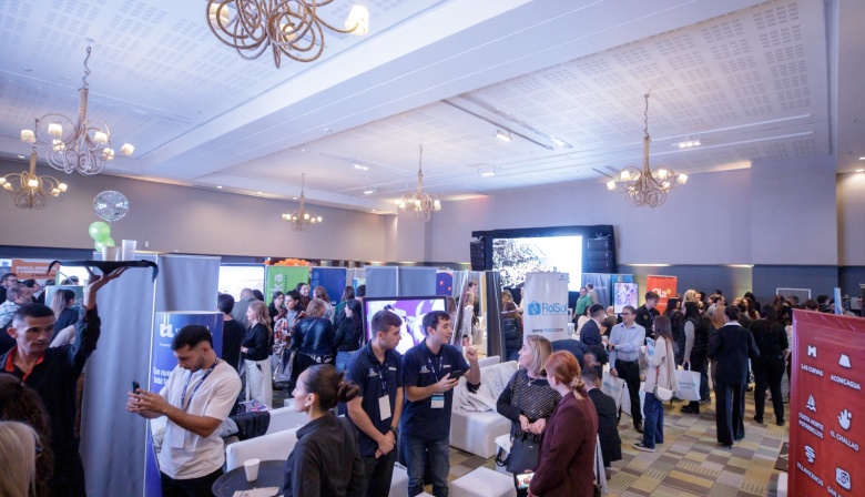 Maipú fue sede del Networking & After de AMAVyT: impulso estratégico para el turismo regional