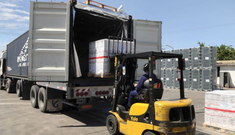 Mendoza exporta menos: alerta por la baja del 2% en 2025 y la crisis vitivinícola