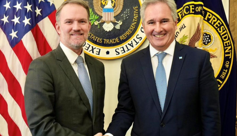 Milei y Trump estrechan vínculos con un entendimiento comercial aún incierto