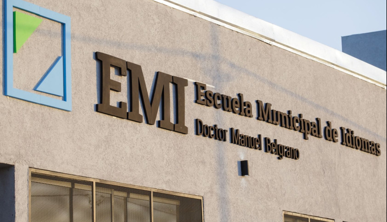 Maipú lanzó la Escuela Municipal de Idiomas como herramienta clave para el desarrollo productivo y el empleo