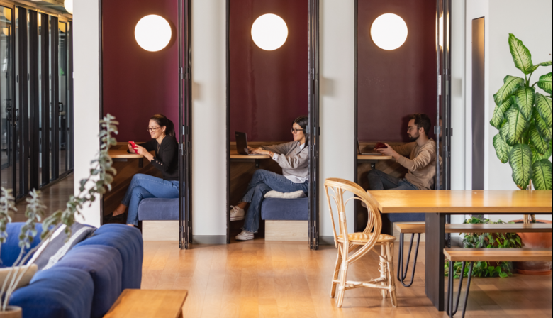 Freelancers en Argentina migran del home office al coworking y redefinen su forma de trabajar