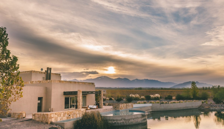 Mendoza logra un reconocimiento global con cinco restaurantes de bodegas entre los mejores del mundo