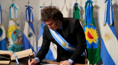 Javier Milei firmó el Pacto de Mayo