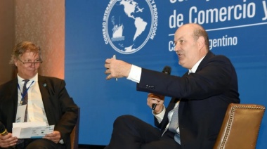 Caputo se ausentó del almuerzo del CICyP ante reclamos empresarios por la baja de retenciones