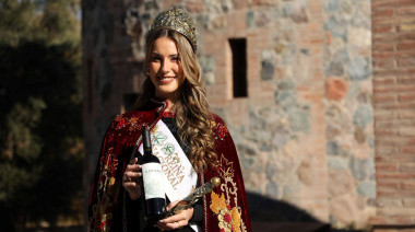 Verallia presenta la botella “Burdeos Alejandrina”: innovación sustentable en homenaje a la Reina 2025