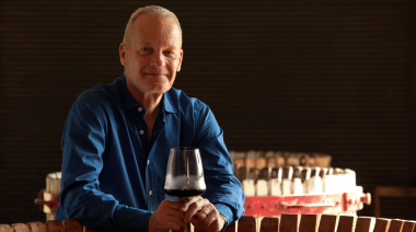 Más allá del Malbec: las nuevas joyas del vino argentino según Tim Atkin