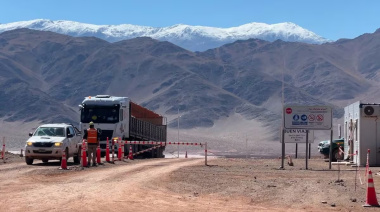 Argentina logró un superávit récord, pero crece la preocupación por el derrumbe industrial