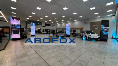 Grupo Lorenzo lanza Arcfox en Mendoza y apuesta por la movilidad eléctrica de lujo