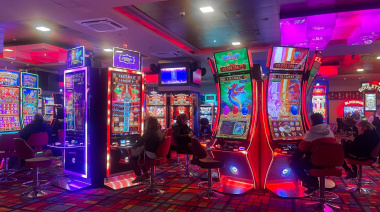 Cosmo Casino invierte en tecnología y renueva su sala con nuevas máquinas de última generación