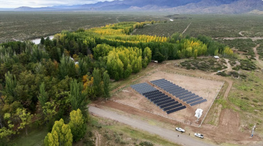 Irrigación se convierte en generador de energía con un parque fotovoltaico de 500 paneles