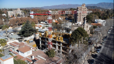 Mendoza desafía la caída nacional de la construcción, aunque el alza de los materiales comienza a poner límites