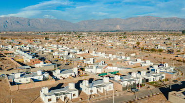 Más viviendas en Mendoza: una de las mayores desarrollistas del país acelera sus obras