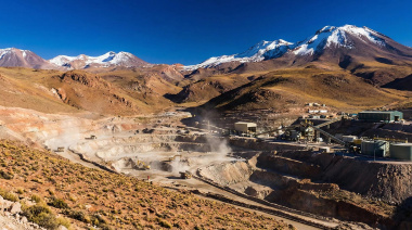 La Universidad de Congreso impulsa un foro sobre minería y desarrollo sostenible
