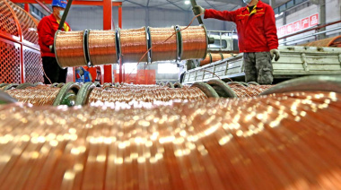El cobre, entre la escasez en China y la presión del dólar