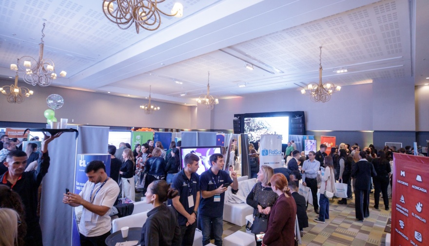 Maipú fue sede del Networking & After de AMAVyT: impulso estratégico para el turismo regional