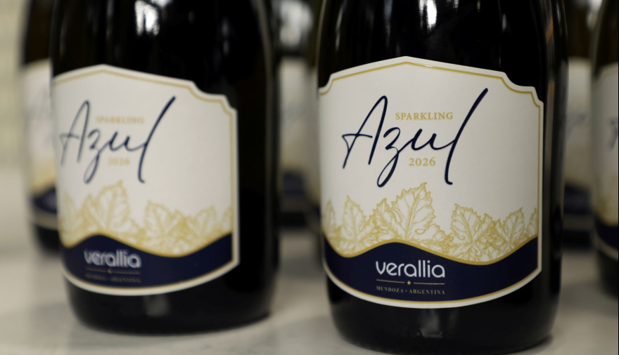 Verallia presentó Sparkling Azul y suma un nuevo envase para espumantes premium
