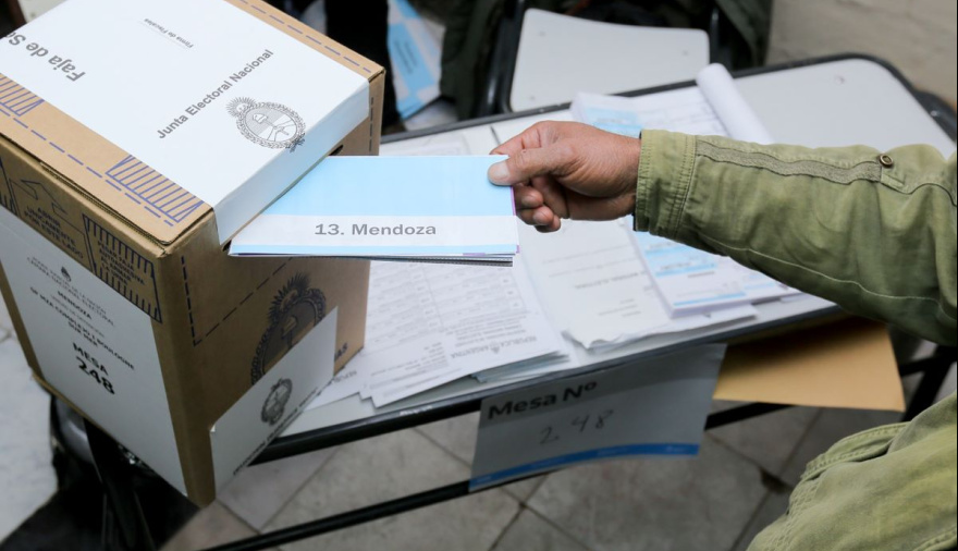 Reforma constitucional en Mendoza: proponen eliminar las elecciones legislativas de medio término