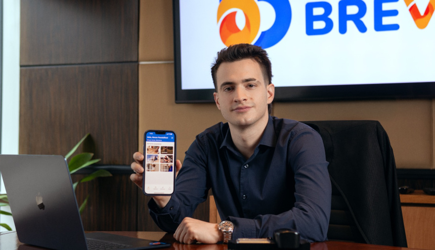 Brevis, la app mendocina que conecta usuarios con plomeros, gasistas y otros oficios en minutos