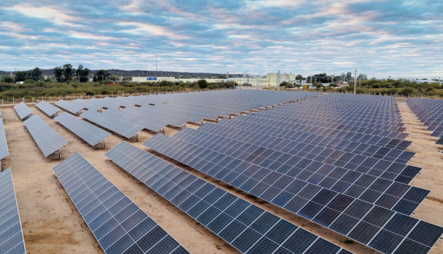 Arcor inauguró su primer parque solar: invirtió USD 3,8 millones en Catamarca
