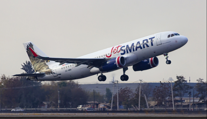 JetSMART lanza “10 de 10” con descuentos para volar por Sudamérica