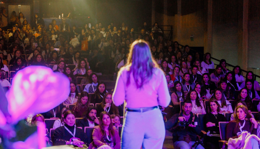 WOW Mujeres Activas 2026 llega a Mendoza con networking, negocios e inteligencia artificial