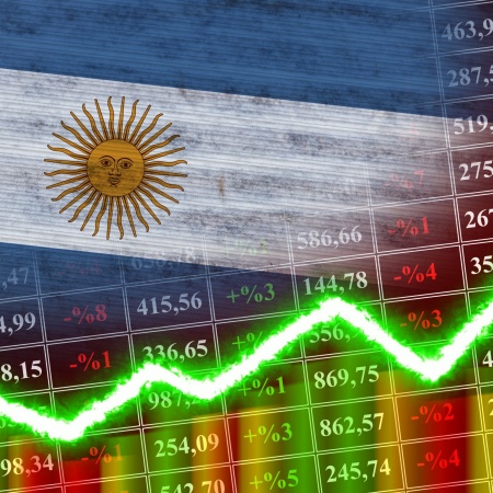 Argentina vuelve al mercado internacional con un bono en pesos para inversores extranjeros