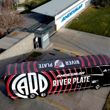 Andesmar será el transporte oficial de River Plate y lanza paquetes exclusivos para hinchas