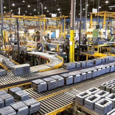 La UIA reporta suba industrial en junio, pero advierte desaceleración en exportaciones