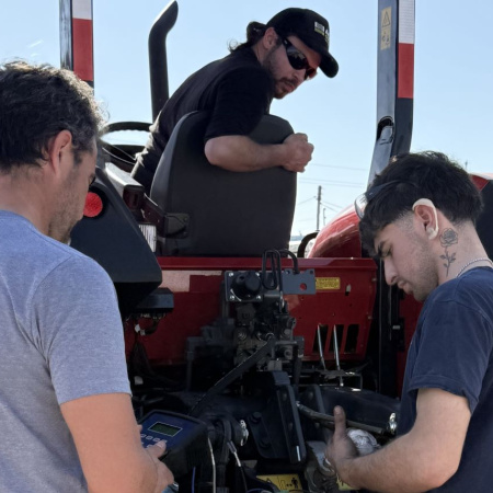 Agrocosecha lanza su sistema integral de posventa y mantenimiento agrícola con telemetría y planes por suscripción