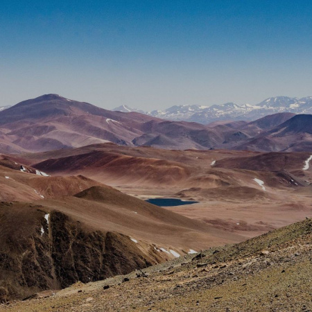 Avanza la reforma de la Ley de Glaciares en medio de fuertes cruces políticos